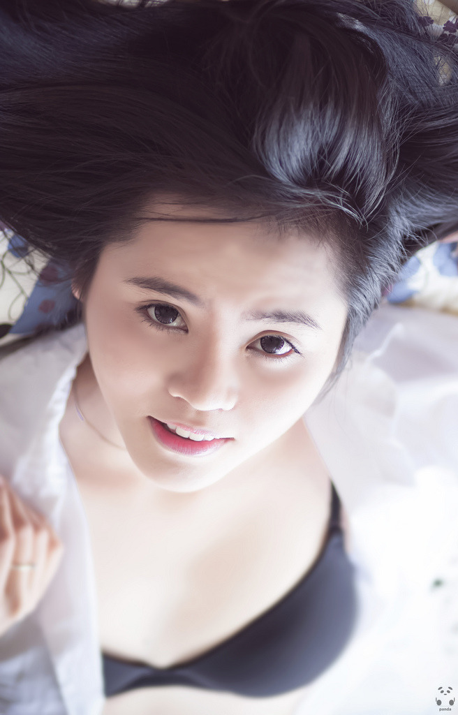 鄰居的妻子