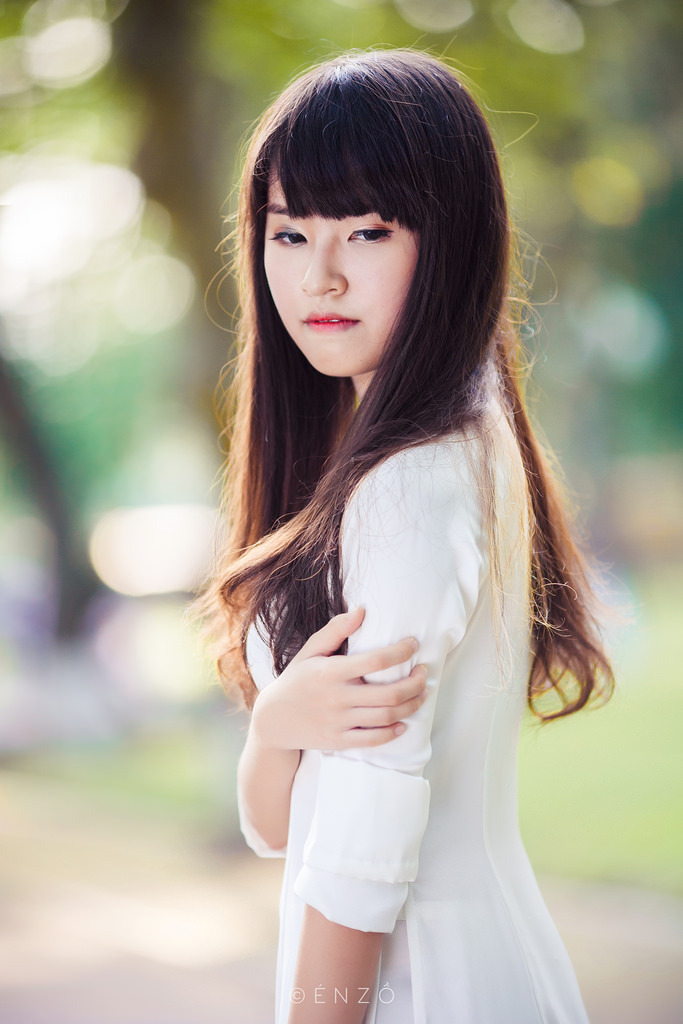 日本女大學(xué)生的精油按摩