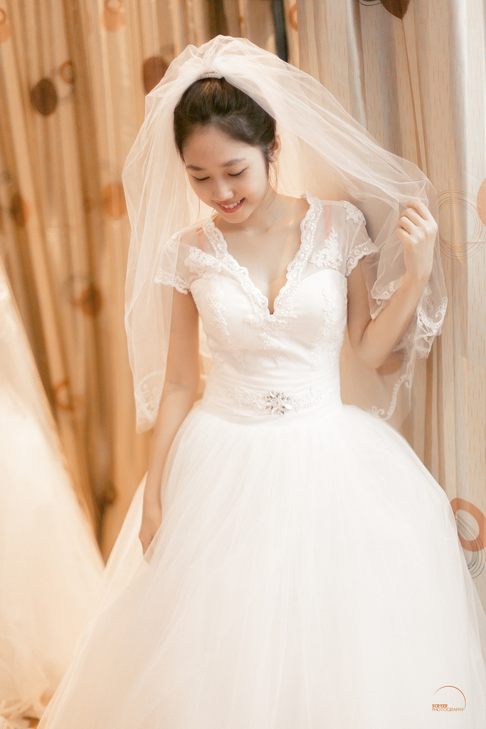 少婦饑渴xxhd麻豆xxhd駱